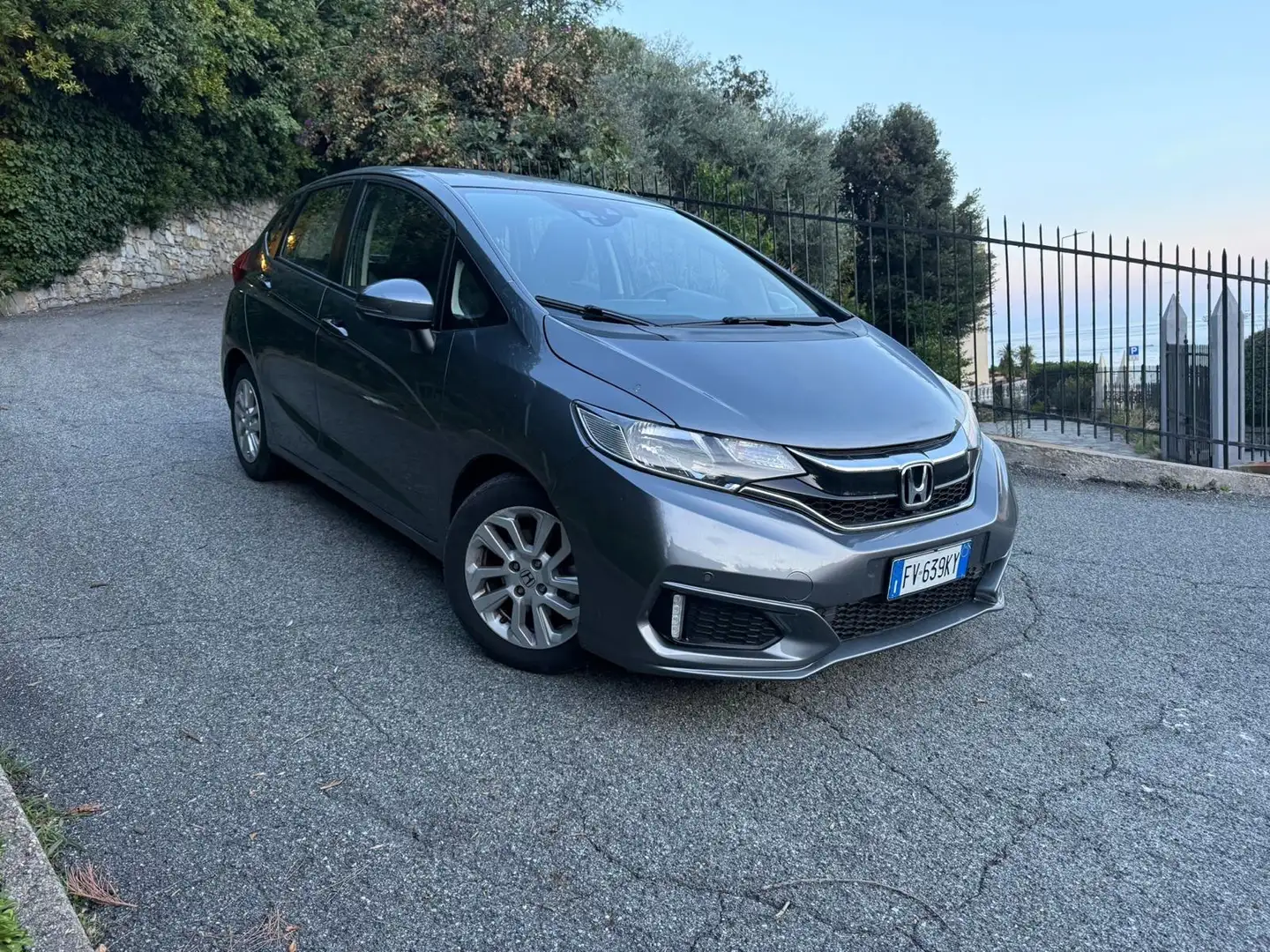 Honda Jazz *BELLISSIMA* *FULL OPT* *UNIPROPRIETÀ* *17.000KM! Grigio - 1