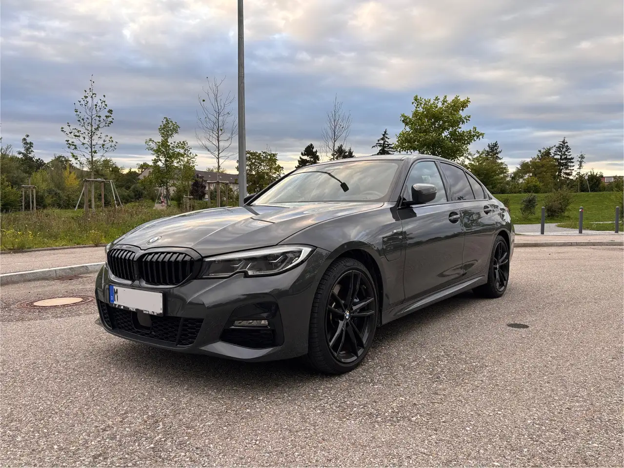 BMW 330