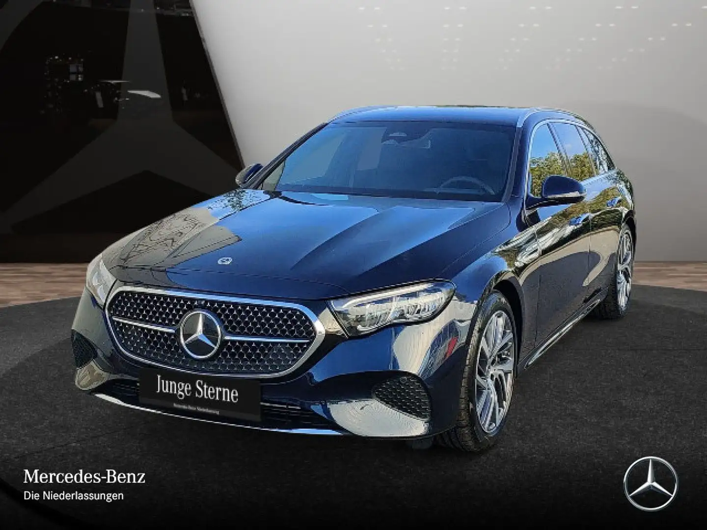 Mercedes-Benz E 300 de T Hybrid Avantgarde Distr. LED AHK Kamera Blau - 2