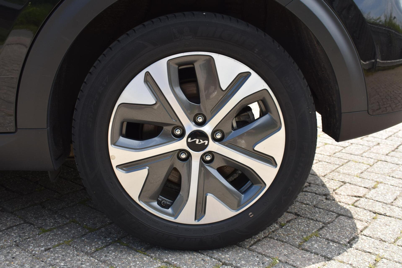 Kia e-Niro DynamicLine 64 kWh | 100% SOH | 3-Fase | Stoelverw — photo 6
