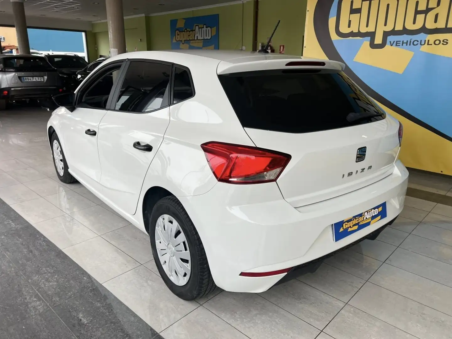 SEAT Ibiza 1.6TDI CR S&S Reference Plus 80 Blanco - 1