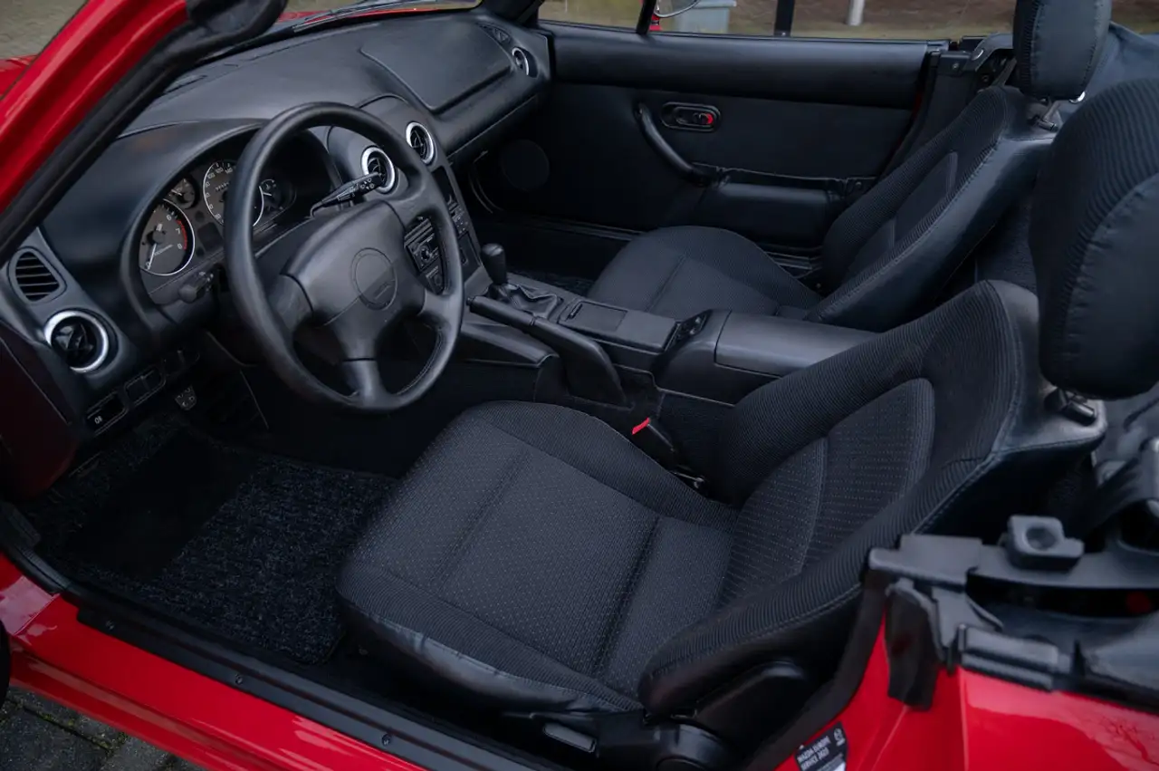 Mazda MX-5 1.6i, foto 7