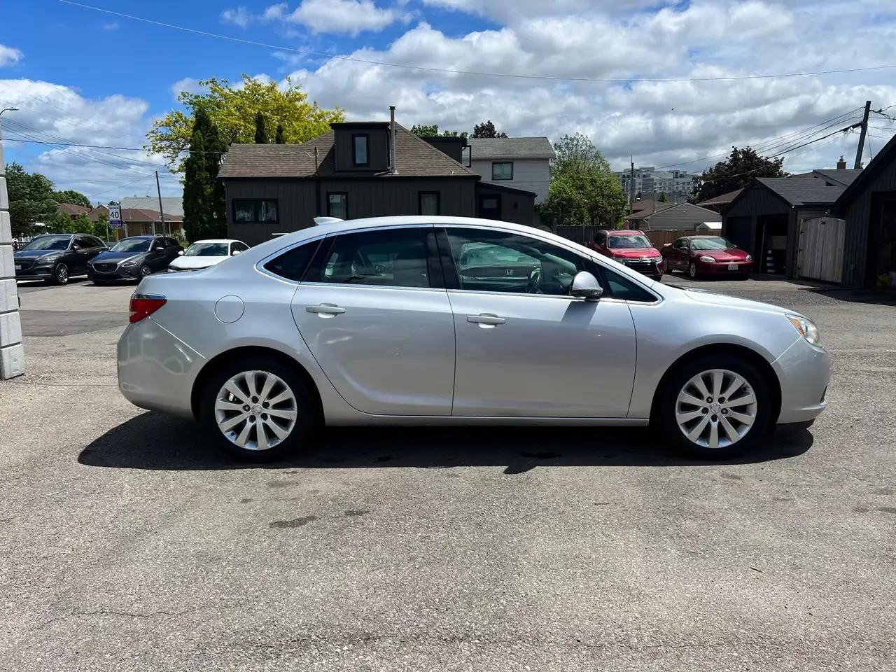 Buick Verano fotografie Buick Verano