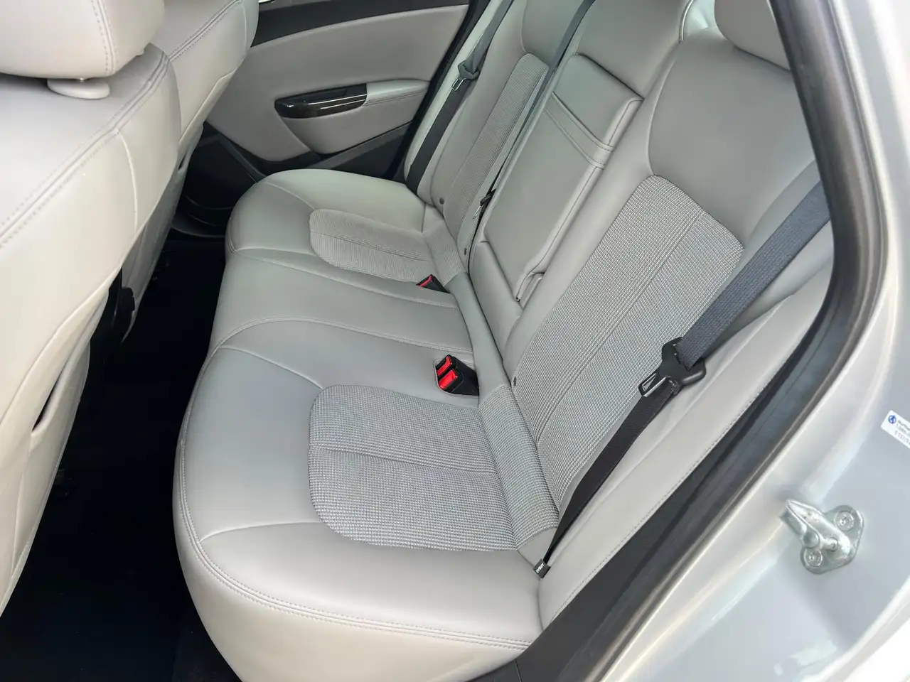 Buick Verano fotografie Buick Verano
