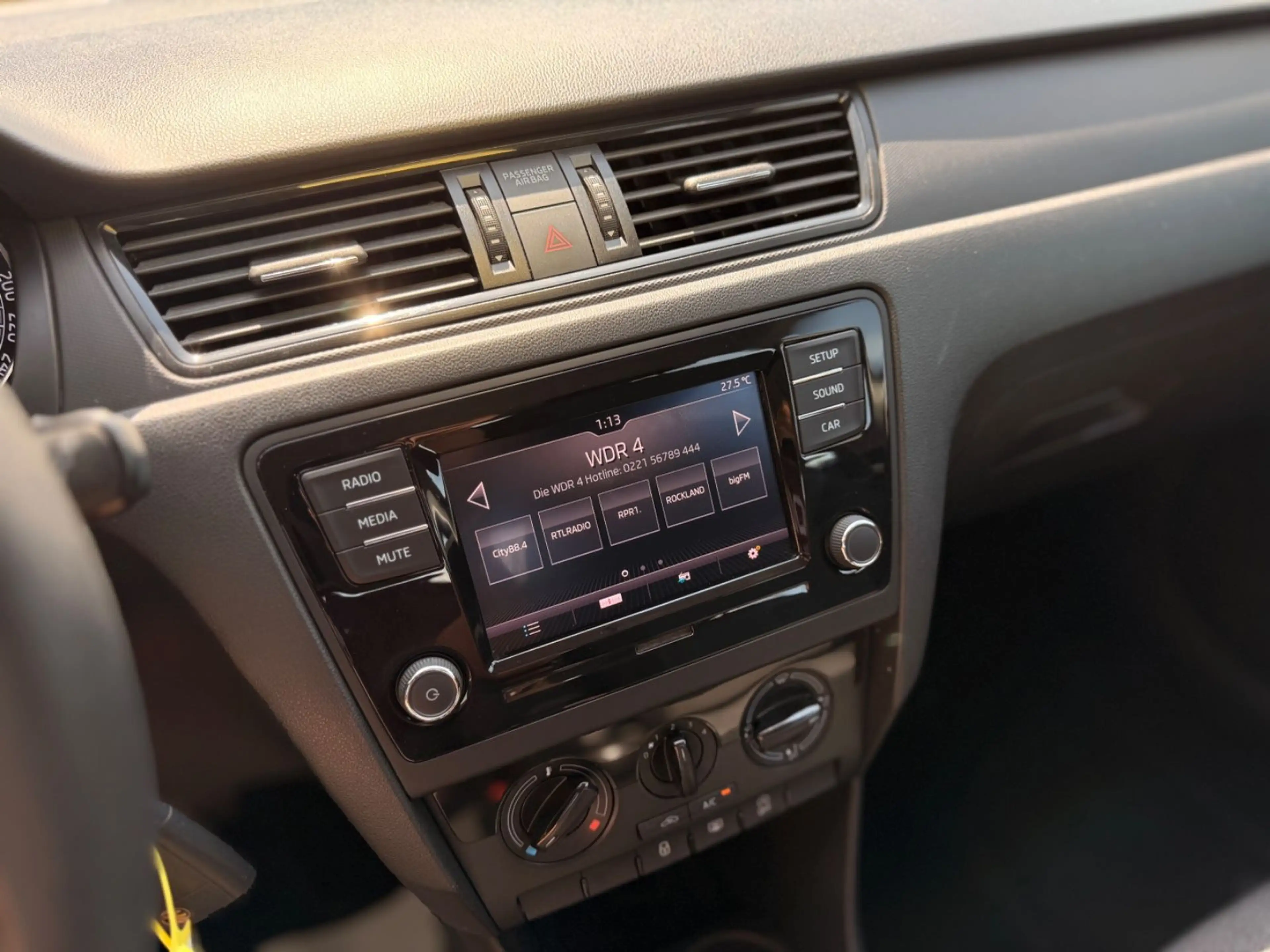 Skoda Rapid/Spaceback Spaceback 1.0 TSI Klima Tüv NEU — photo 9