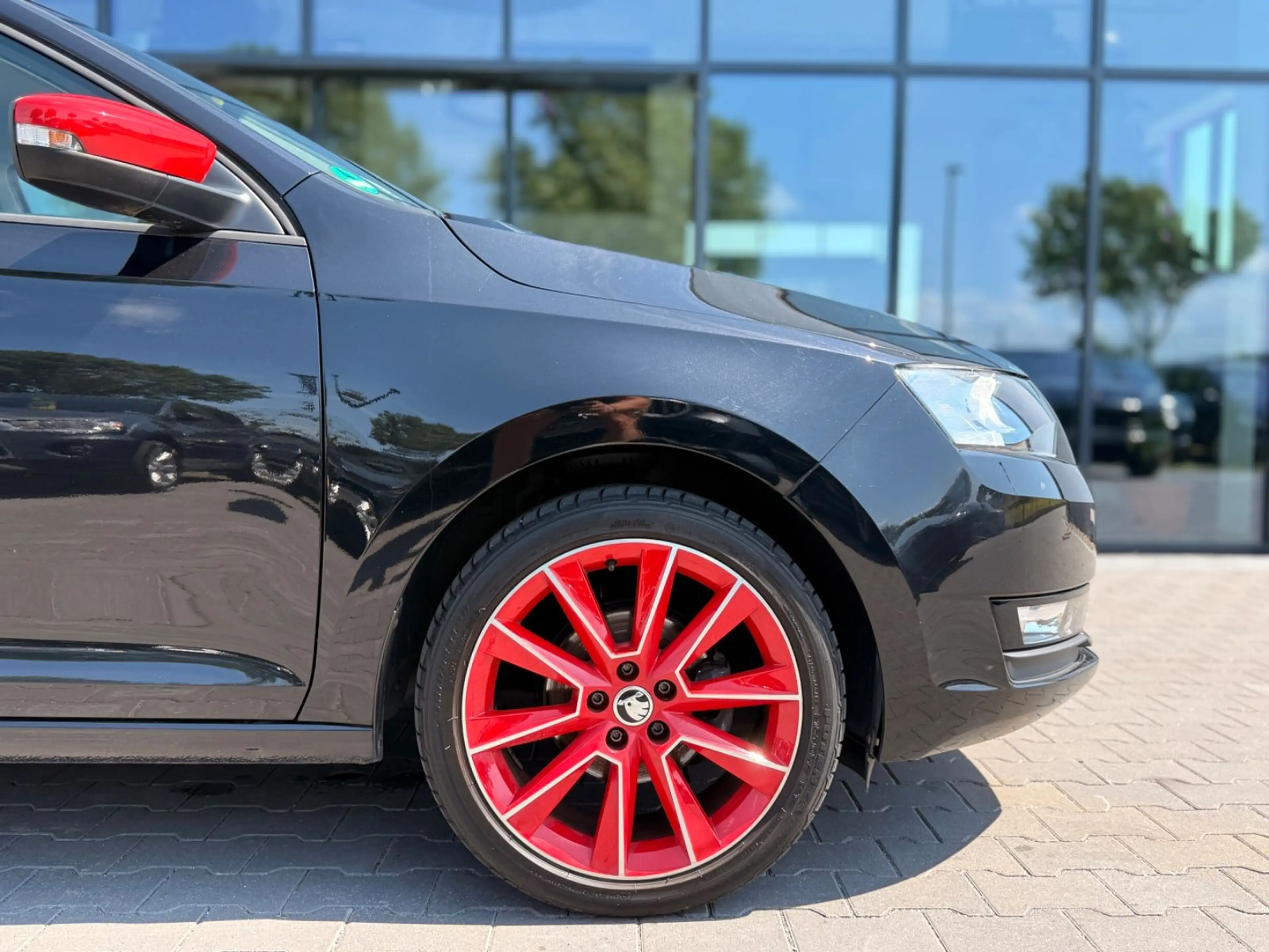 Skoda Rapid/Spaceback Spaceback 1.0 TSI Klima Tüv NEU — photo 3