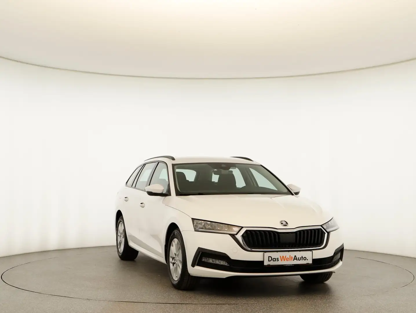 Skoda Octavia Ambition TSI e-TEC DSG Weiß - 2