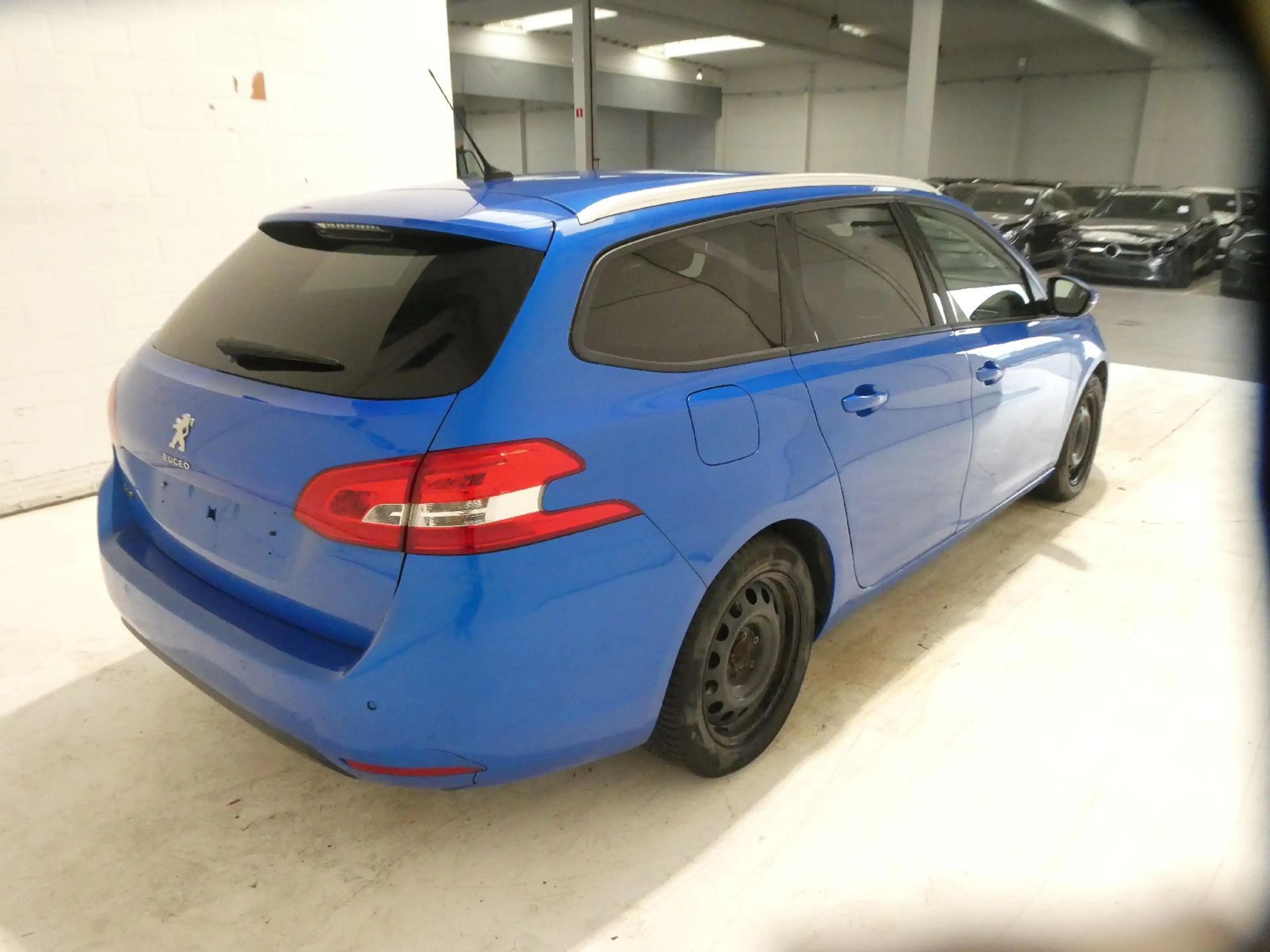 Peugeot 308 Ii Sw Active Pac — photo 11