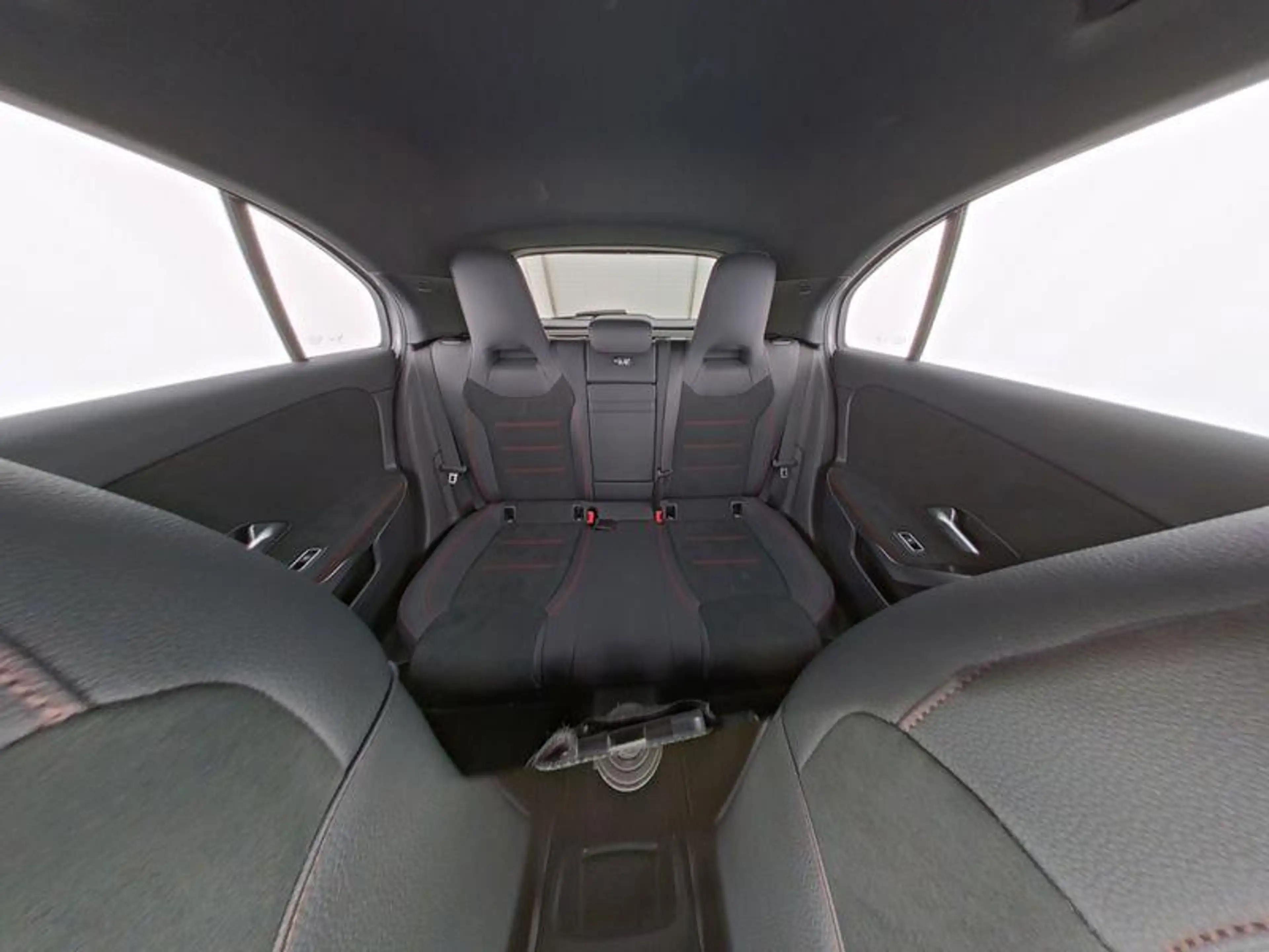Mercedes-Benz A 200 Hatchback AMG Line | Smartphone Integratie | Verwa — photo 7