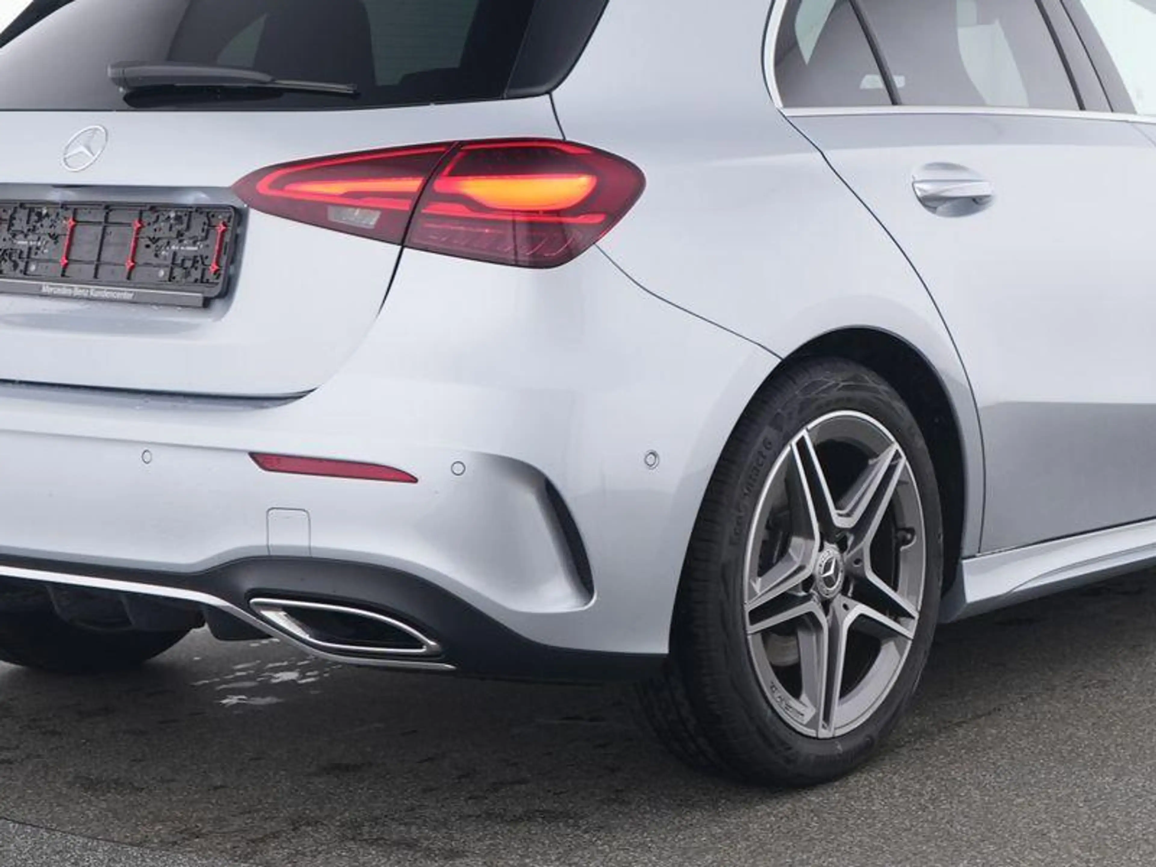 Mercedes-Benz A 200 Hatchback AMG Line | Smartphone Integratie | Verwa — photo 9