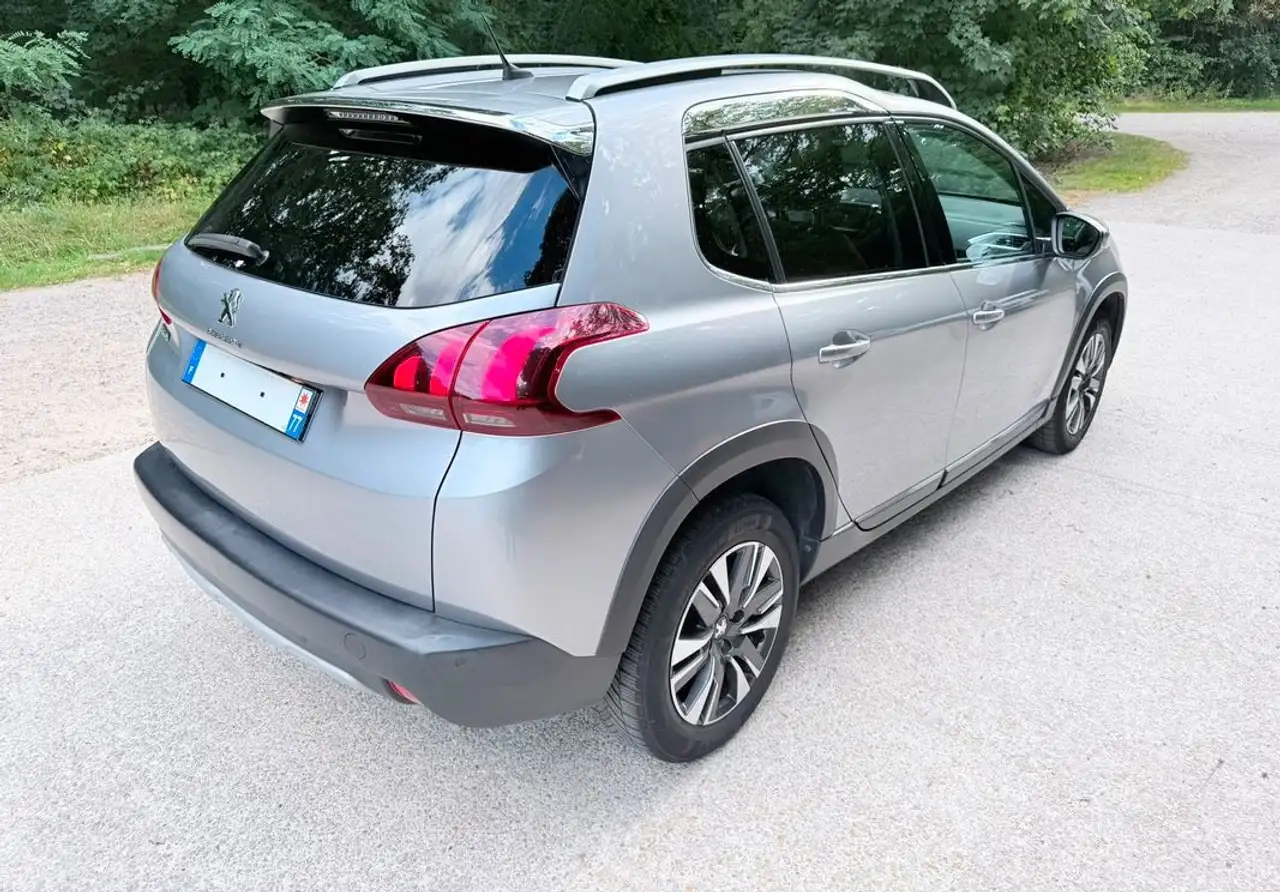 Peugeot 2008 2008 — photo 2