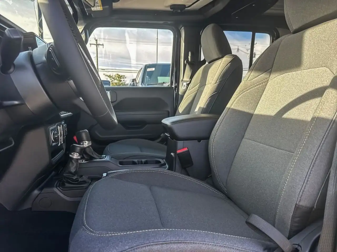 Jeep Gladiator снимка Jeep Gladiator