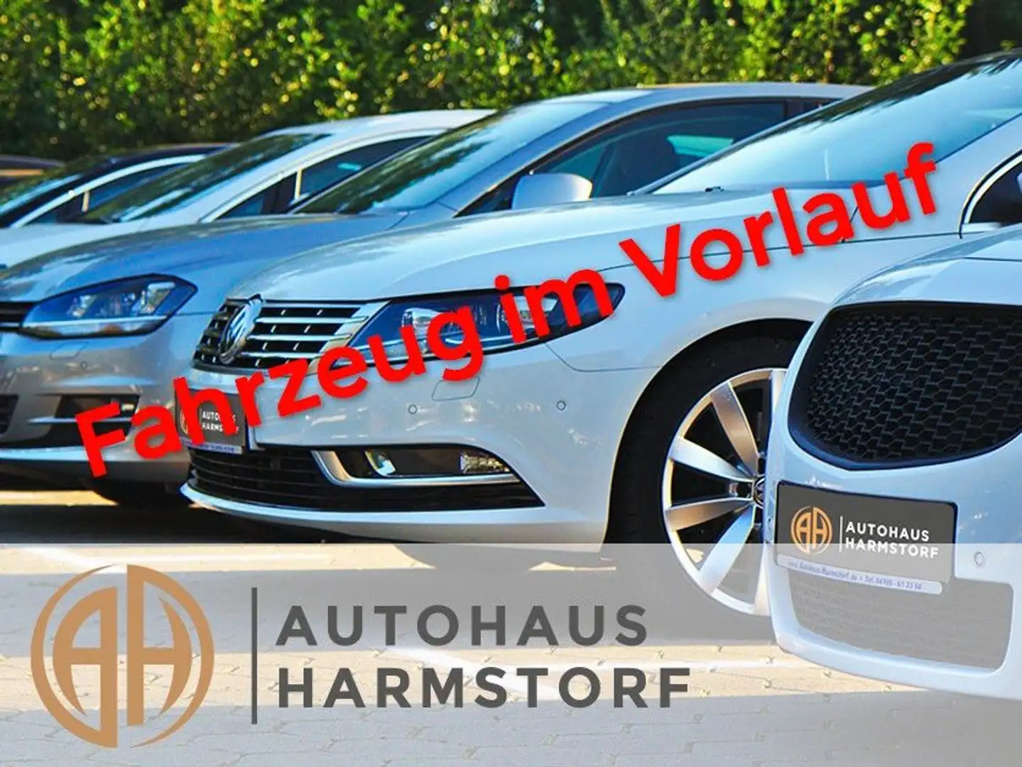 Volkswagen T-Roc 1.5 DSG R-Line Black AHK Pano Matrix Kame. Schwarz - 1