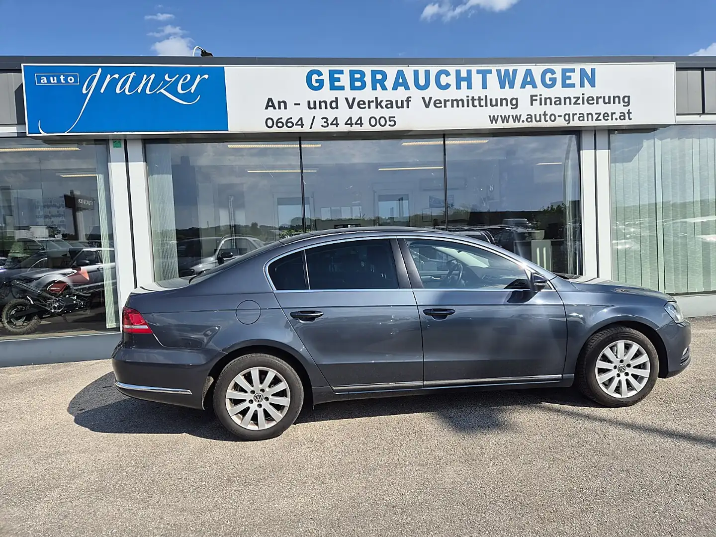 Volkswagen Passat Comfortline BMT 1,6 TDI Grau - 1