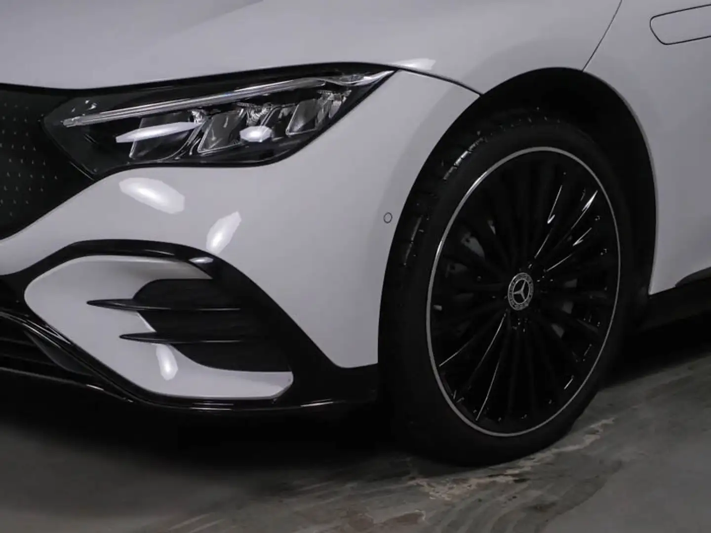 Mercedes-Benz EQE 300 EQE 300 AMG *DISTRO*BURMESTER*AHK*NIGHT*MEMORY* Weiß - 2
