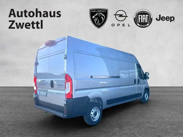 Peugeot Boxer Kastenwagen 33 L3H2 140 6-Gang Ansicht 6