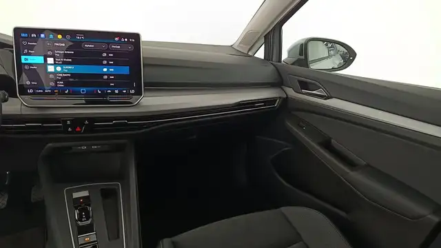 Volkswagen Golf view 13