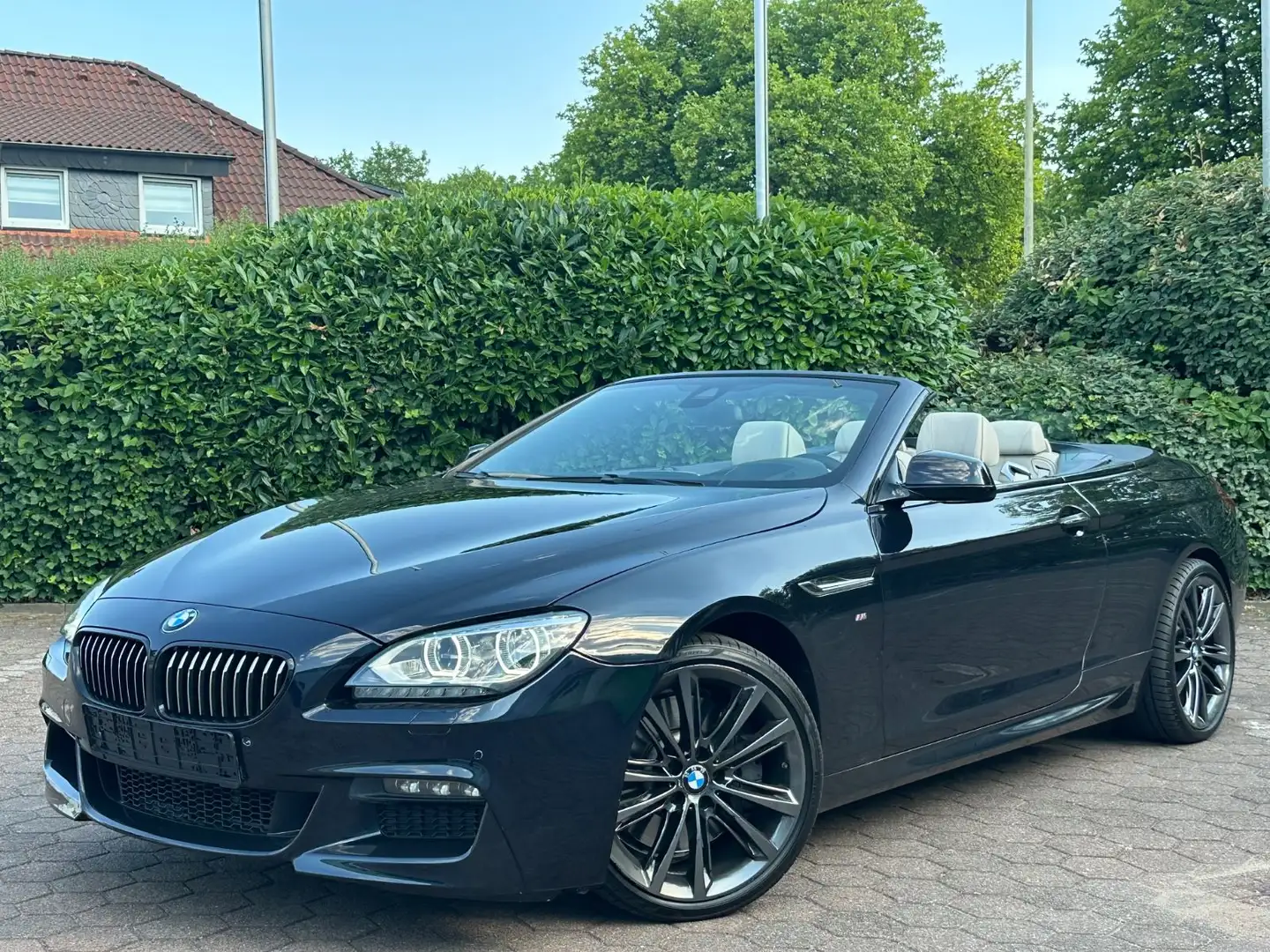 BMW 650 i Cabrio*HEAD-UP*KAMERA*DEUTSCH*87-TKM* Black - 1