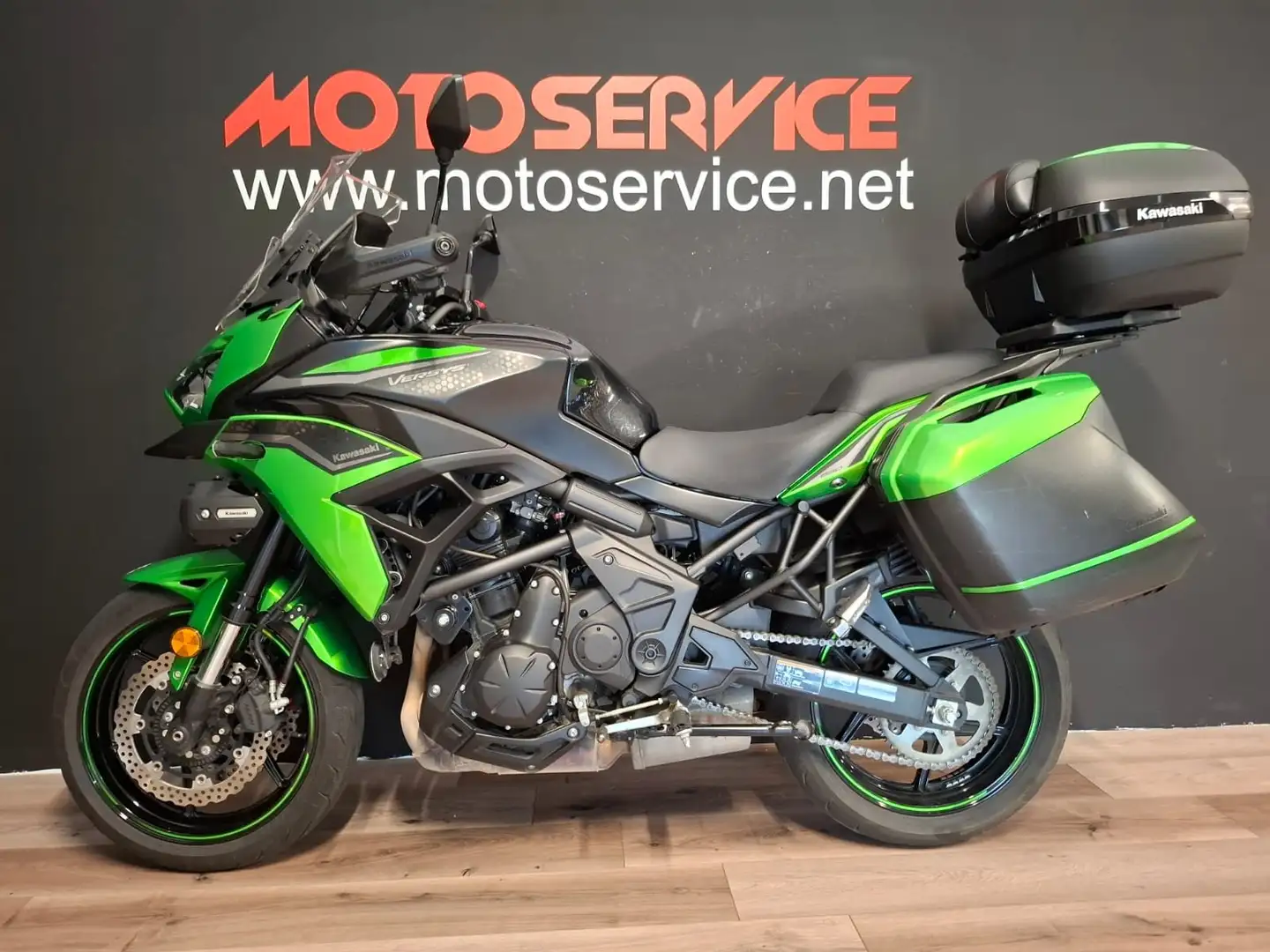 Kawasaki Versys 650 Verde - 1