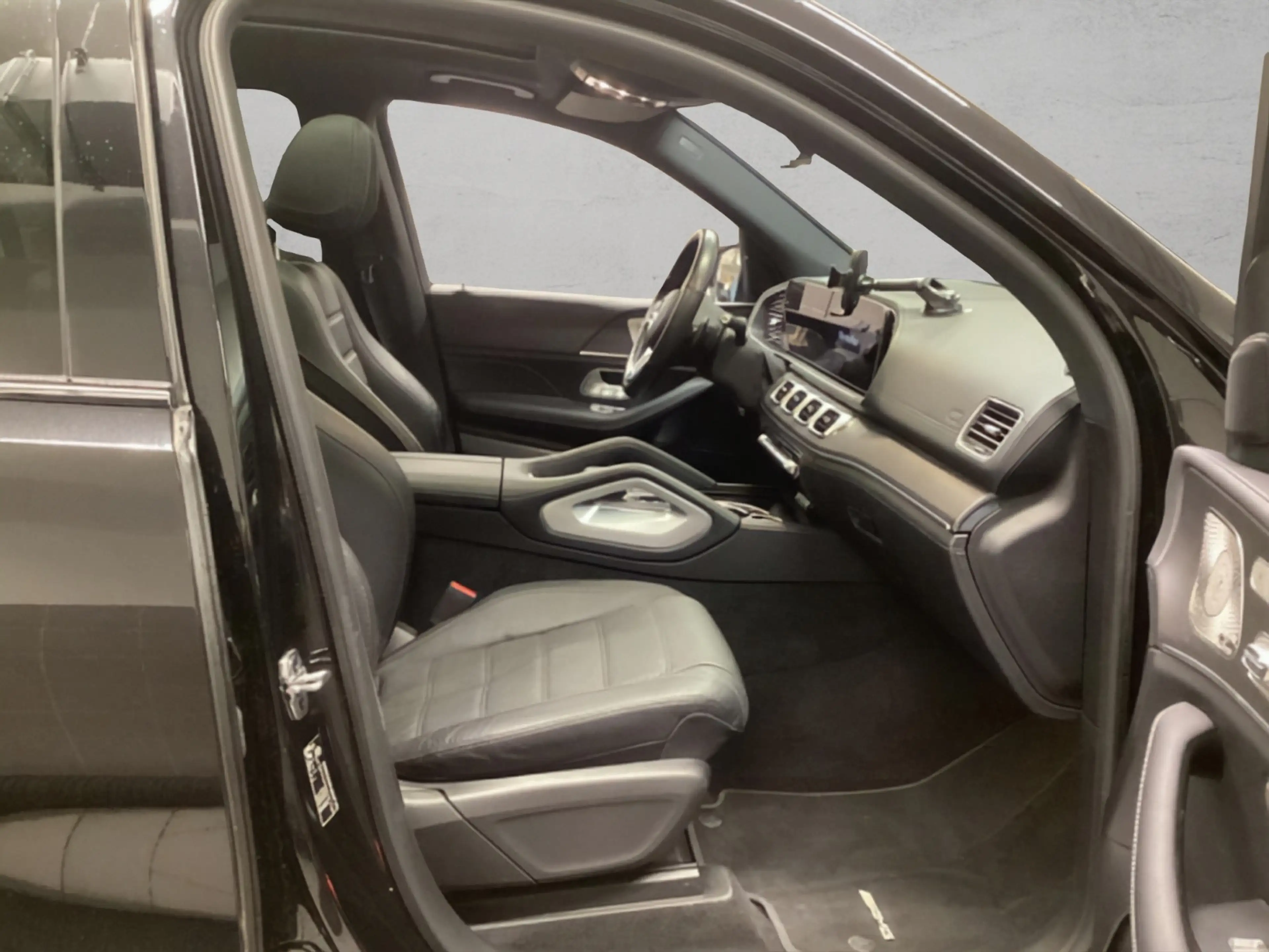 Mercedes-Benz GLS 450 4Matic AMG Airma. MB-Garantie bis 2028 — photo 5