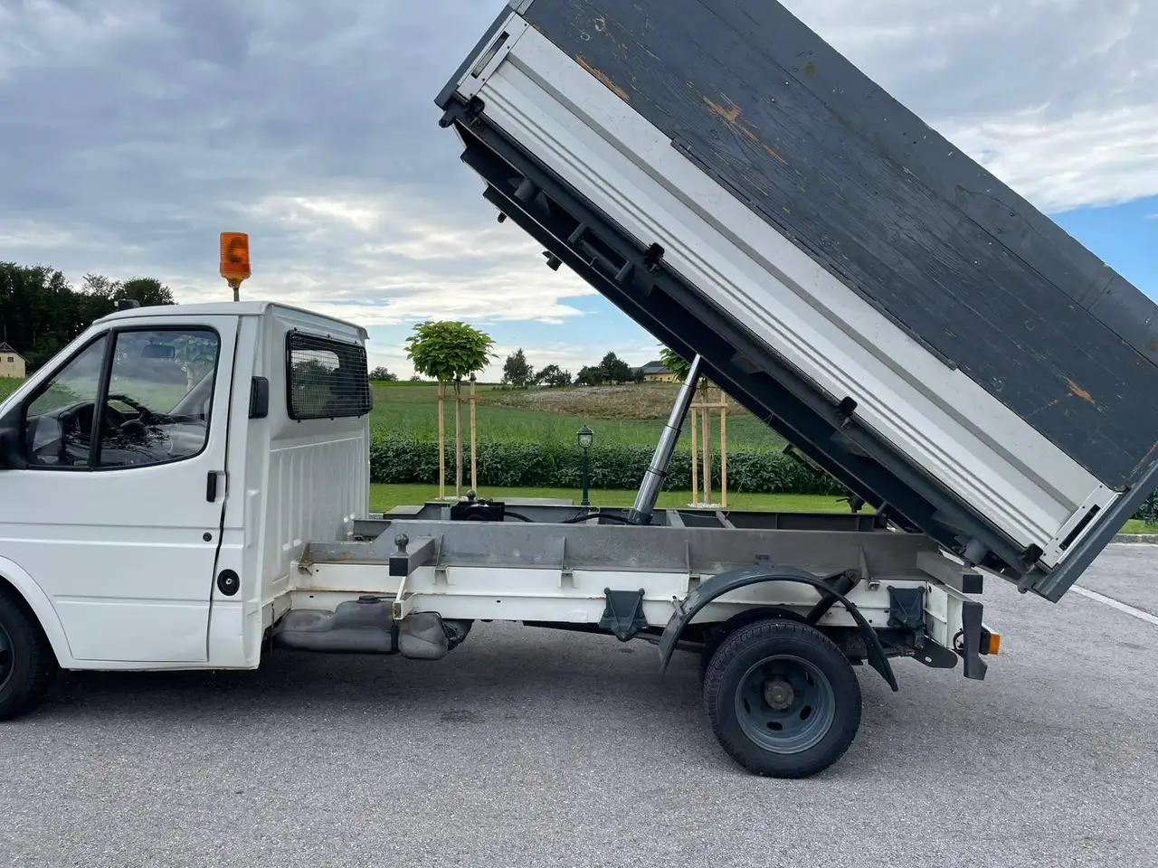 Ford Transit 3-Seiten Kipper, foto 6