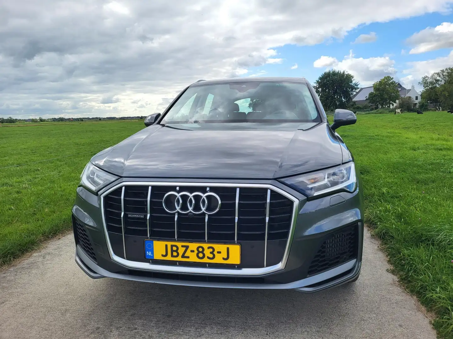 Audi Q7 55 TFSI e quattro S-line 2021 hybride 72.007km Gris - 2