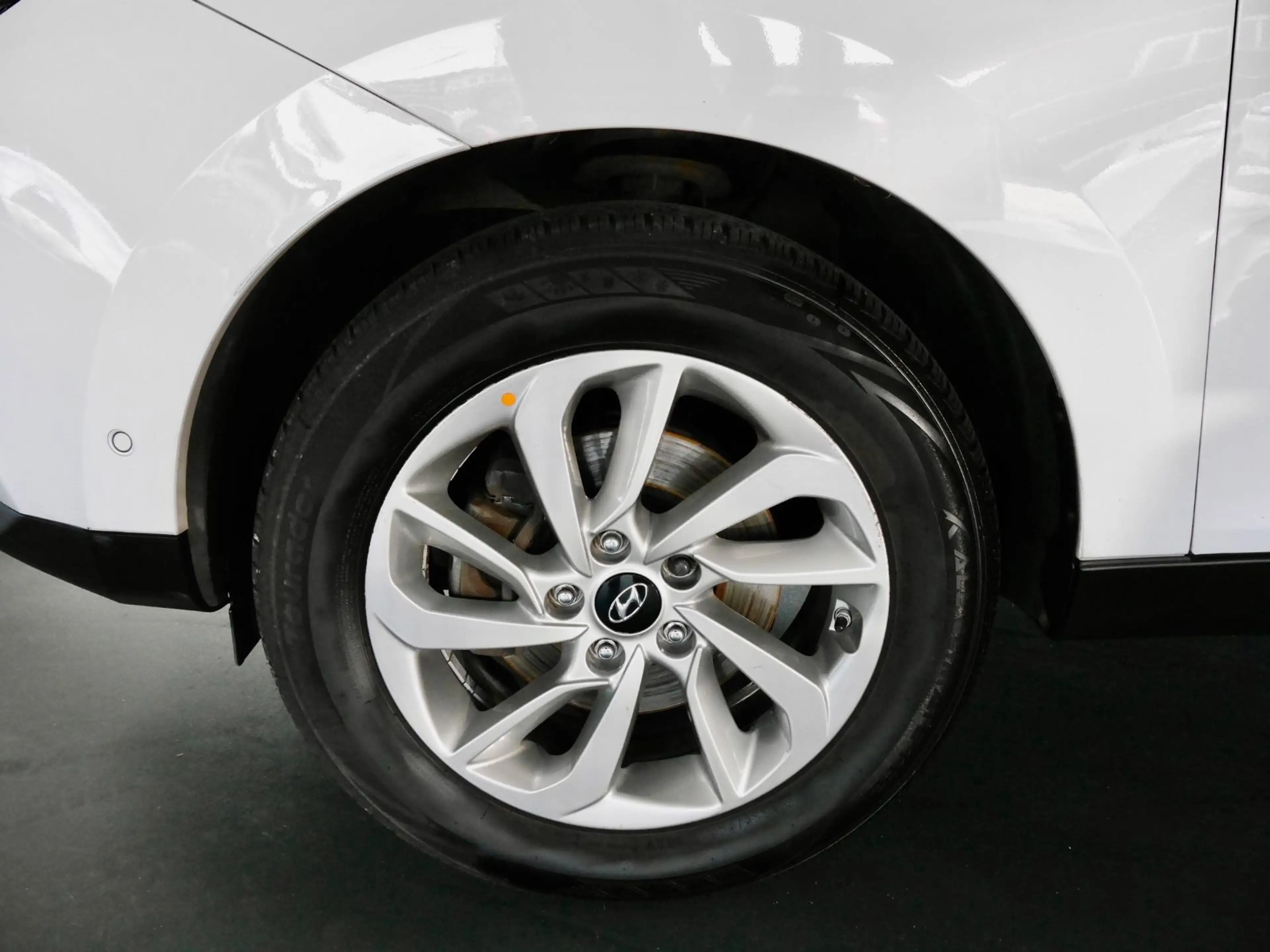 Hyundai iX35 1.6 GDI Trend blue*Navi*Leder*R.Kamera — photo 11