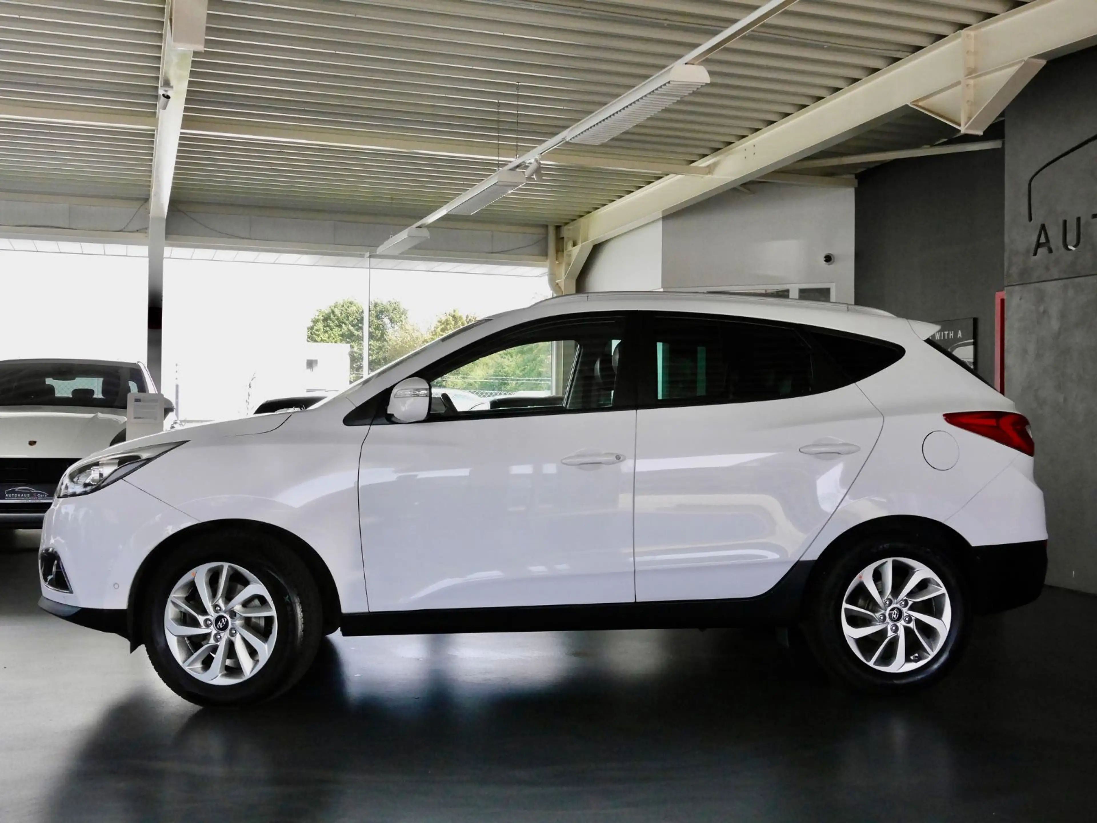 Hyundai iX35 1.6 GDI Trend blue*Navi*Leder*R.Kamera — photo 5