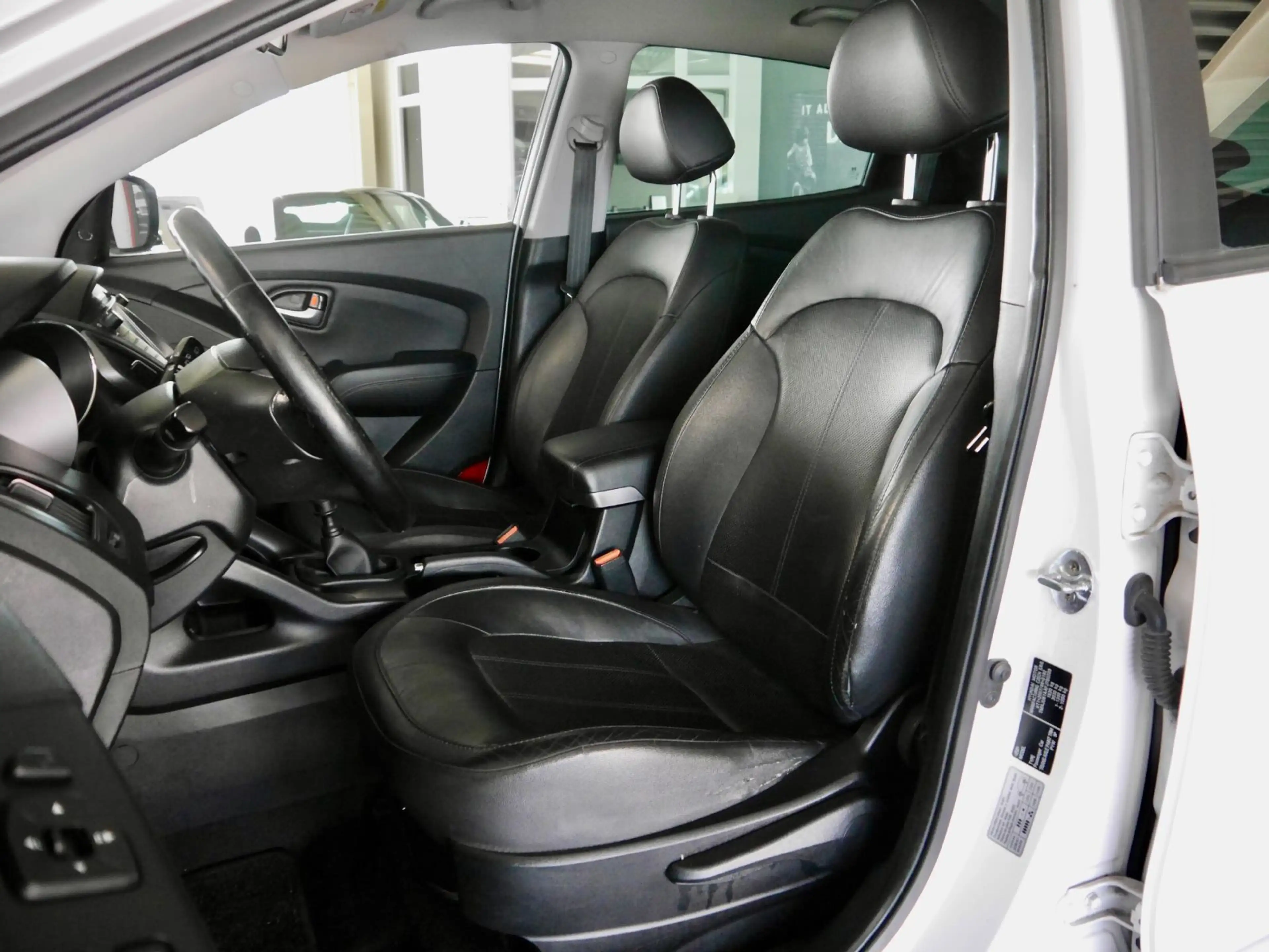 Hyundai iX35 1.6 GDI Trend blue*Navi*Leder*R.Kamera — photo 13
