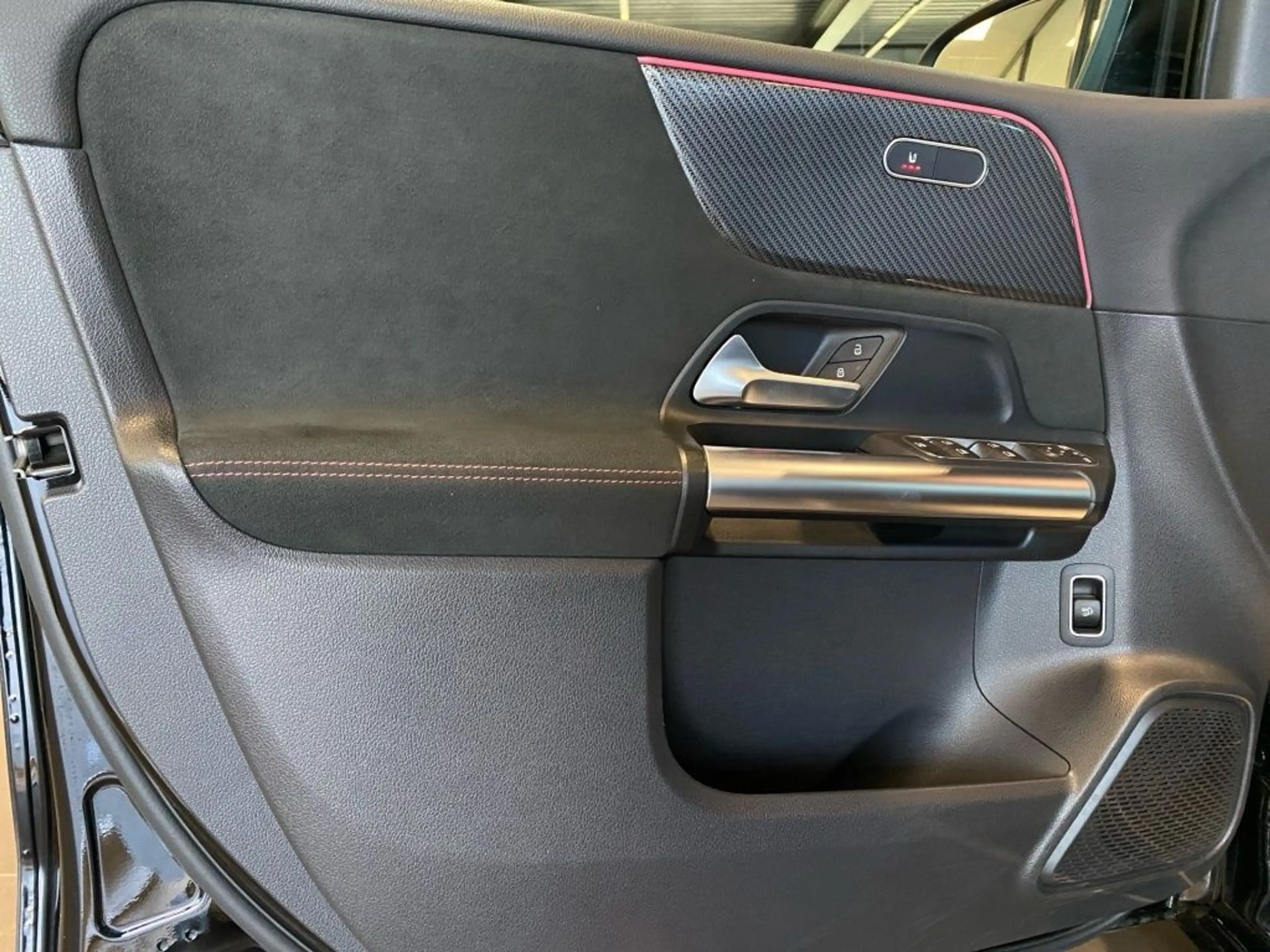 Mercedes-Benz B 200 AMG+MBUX+Ambiente+Mbeam+Totwinkel+KAMERA — photo 4