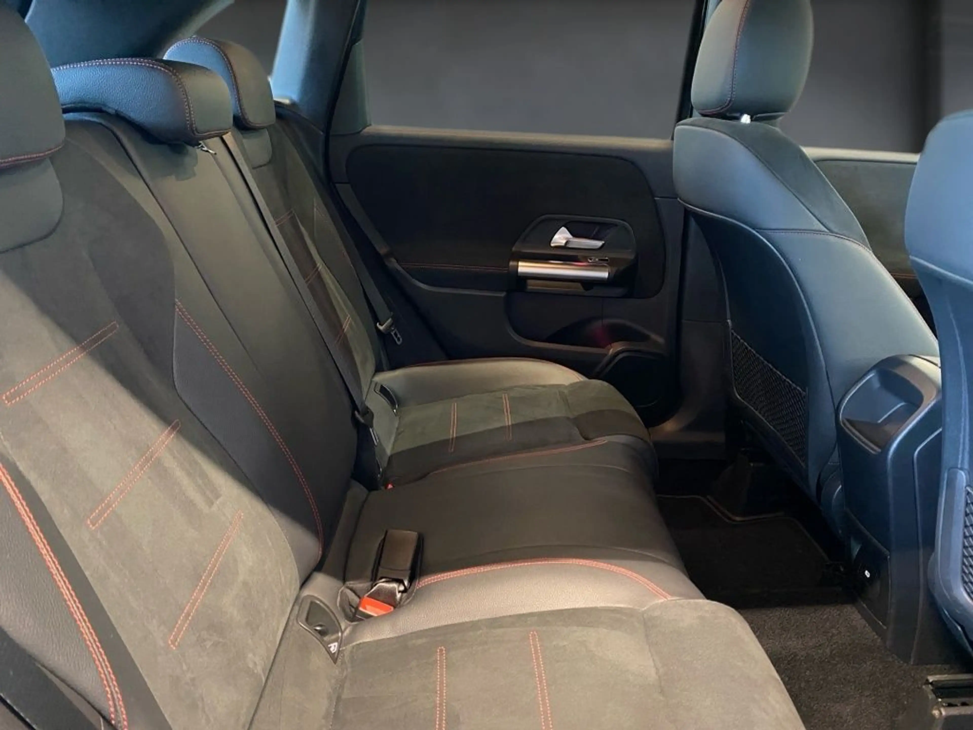 Mercedes-Benz B 200 AMG+MBUX+Ambiente+Mbeam+Totwinkel+KAMERA — photo 10