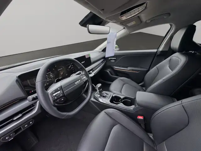 Kia K4 view 9