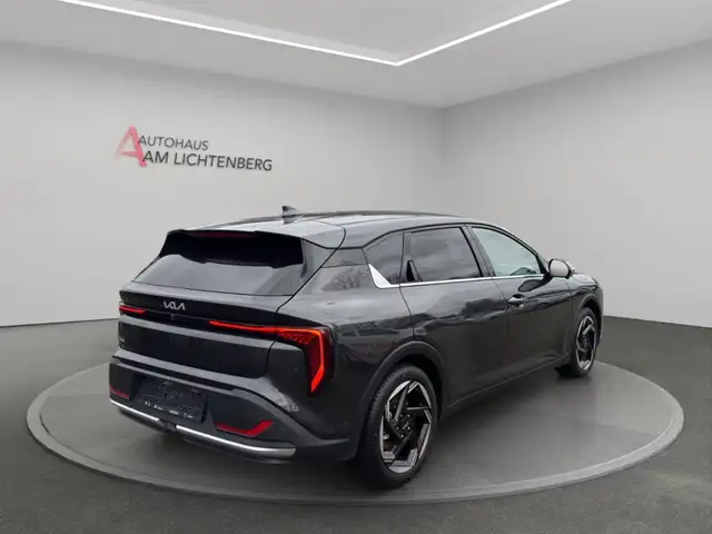 Kia K4 view 5