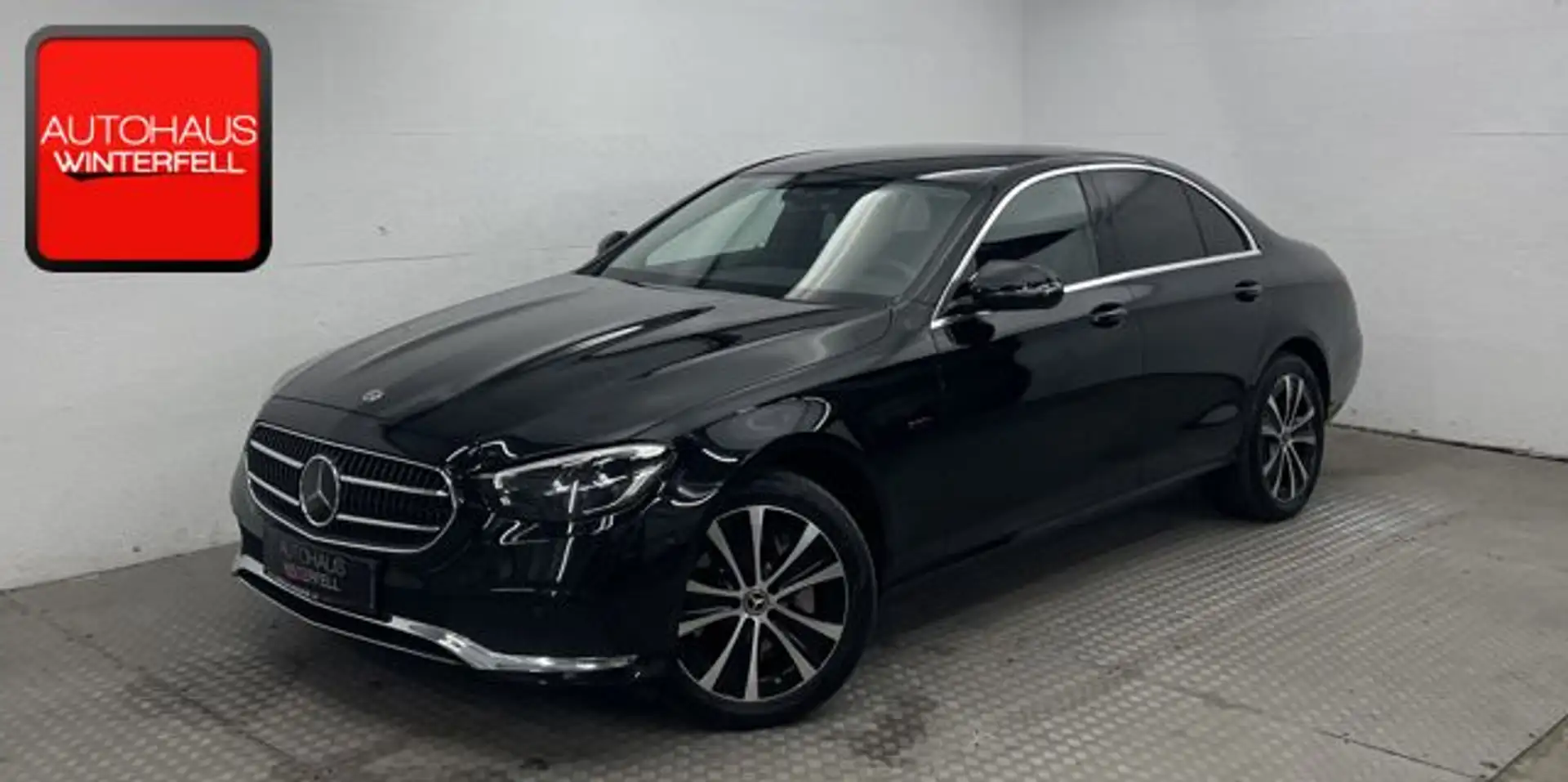 Mercedes-Benz E 300 e 4M AVANTGARDE LED+MBUX+KAMERA+DISTRONIC+ Schwarz - 1