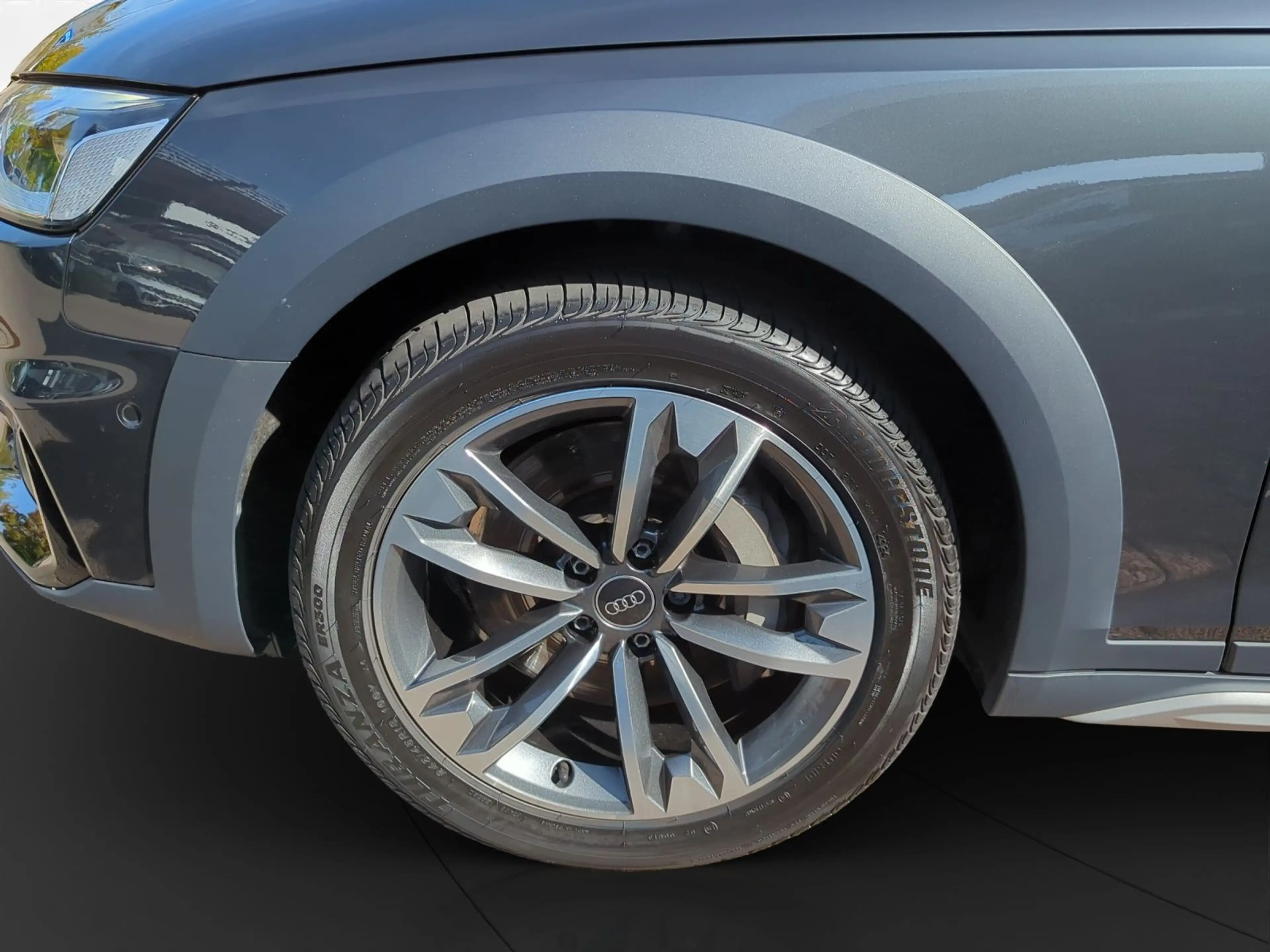 Audi A4 allroad A4 allroad 3.0 TDI AHK Matrix — photo 6