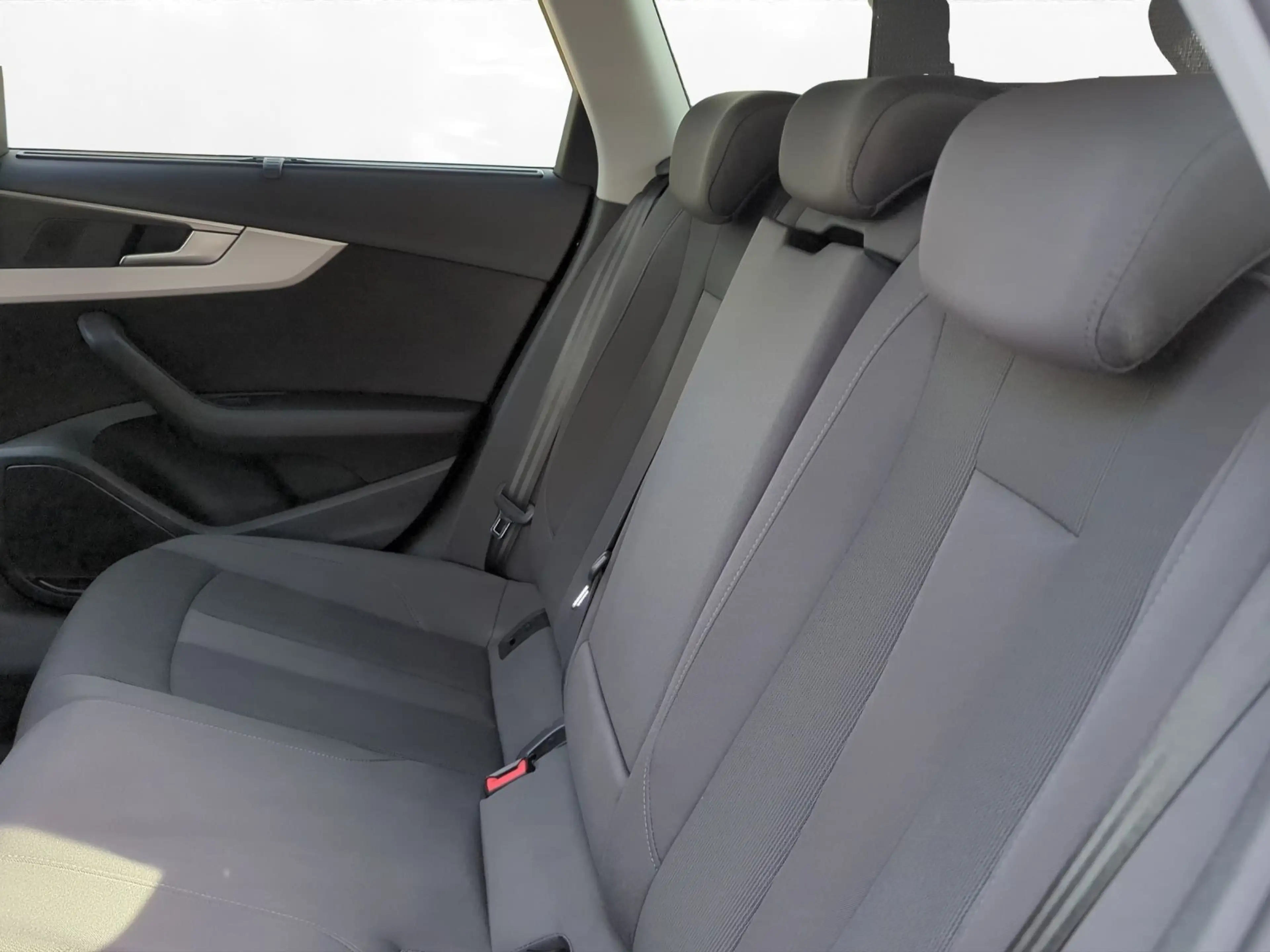 Audi A4 allroad A4 allroad 3.0 TDI AHK Matrix — photo 8