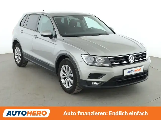 Volkswagen Tiguan view 8