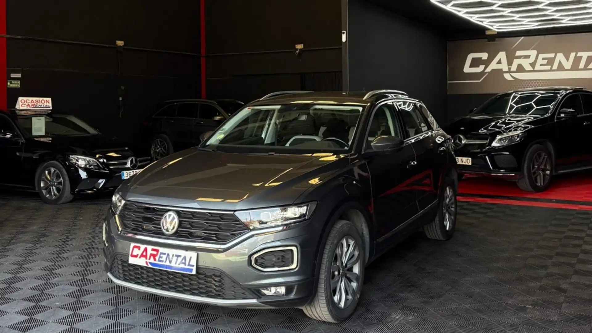 Volkswagen T-Roc 2.0TDI Advance Style DSG7 Gris - 1