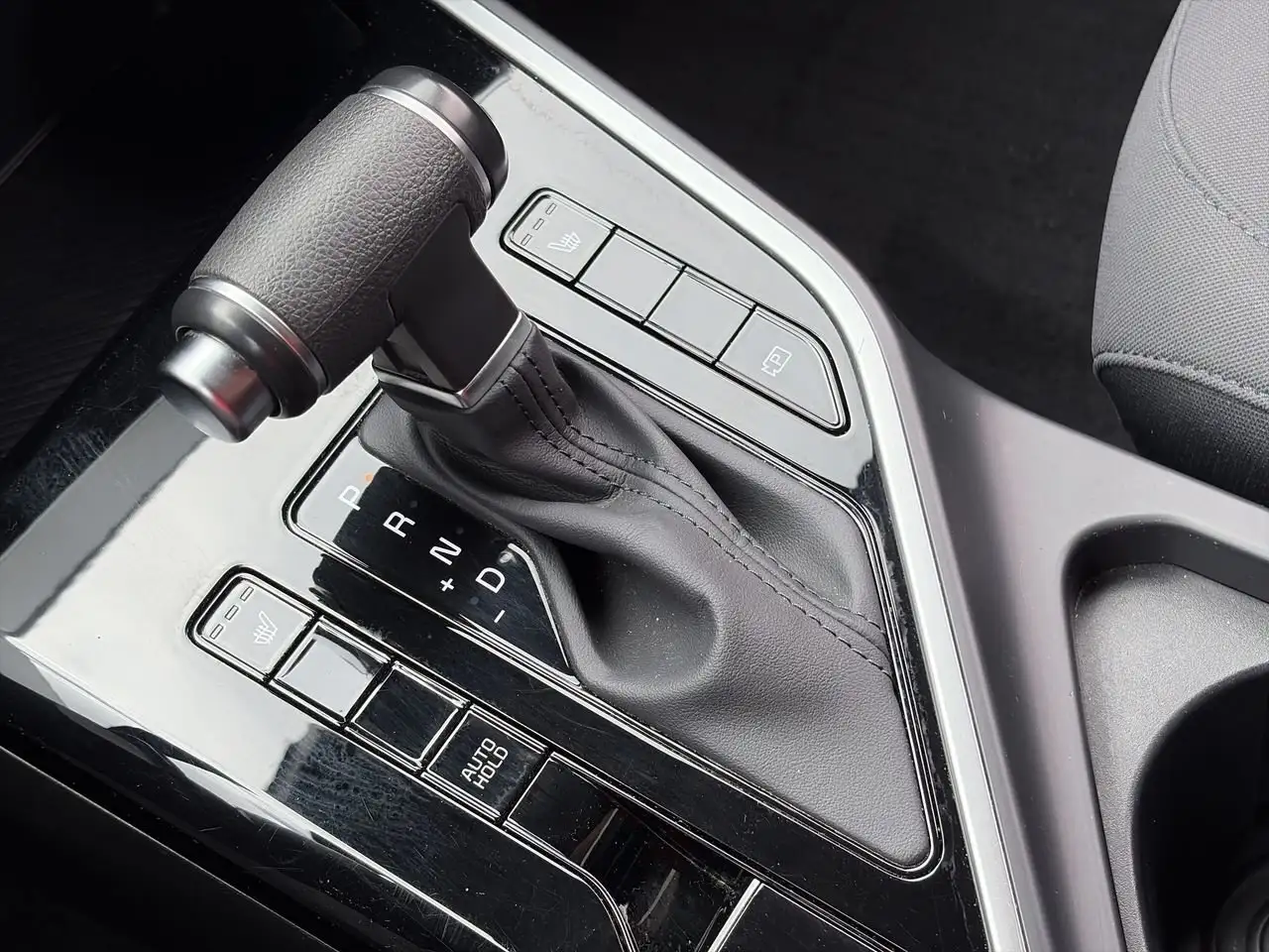 Kia Niro снимка Kia Niro