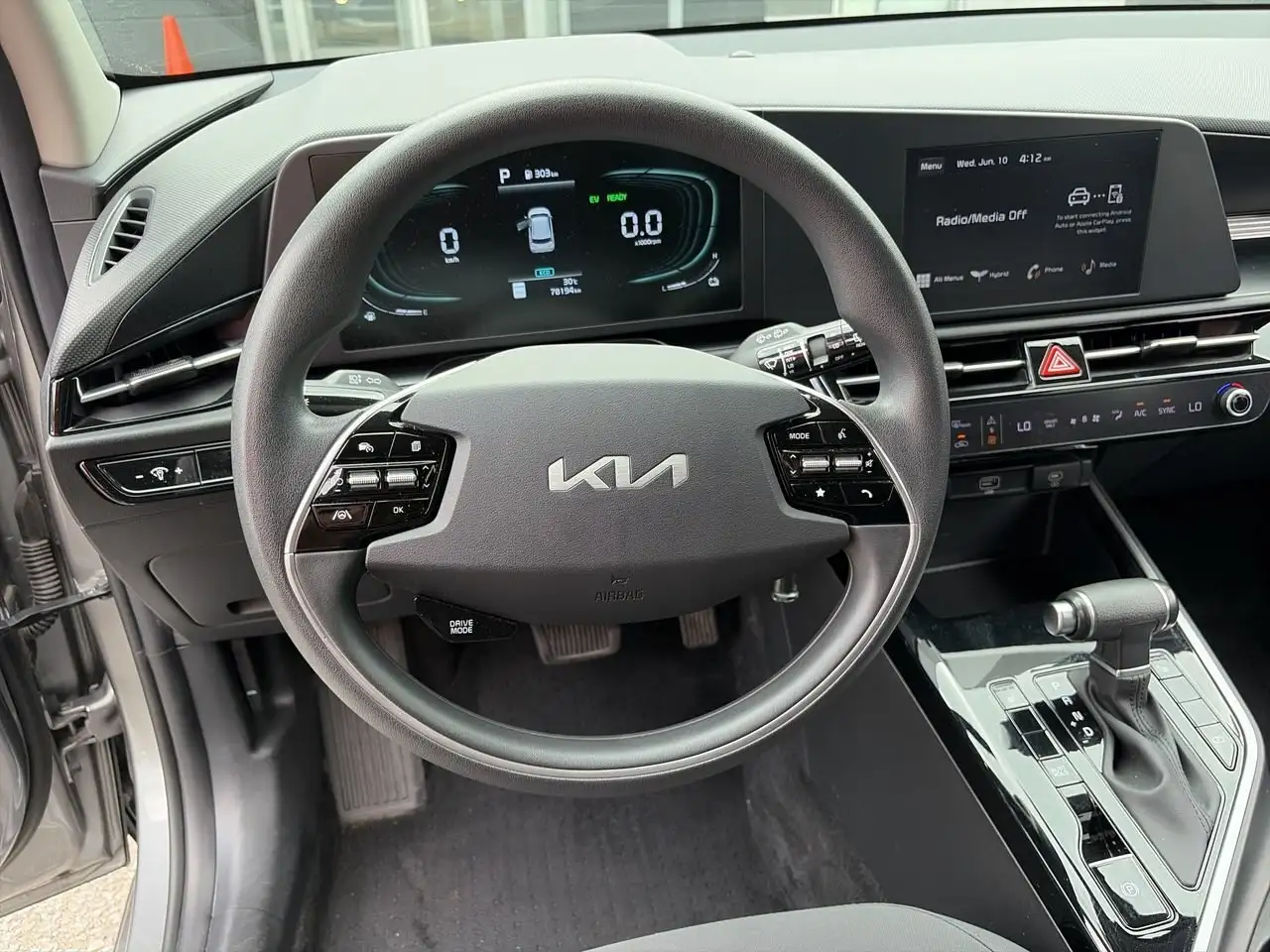 Kia Niro снимка Kia Niro