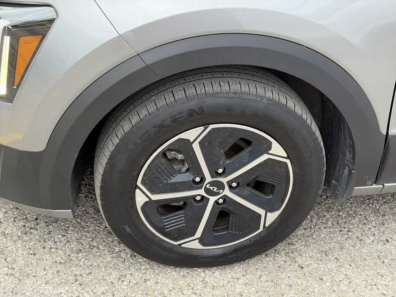 Kia Niro снимка Kia Niro