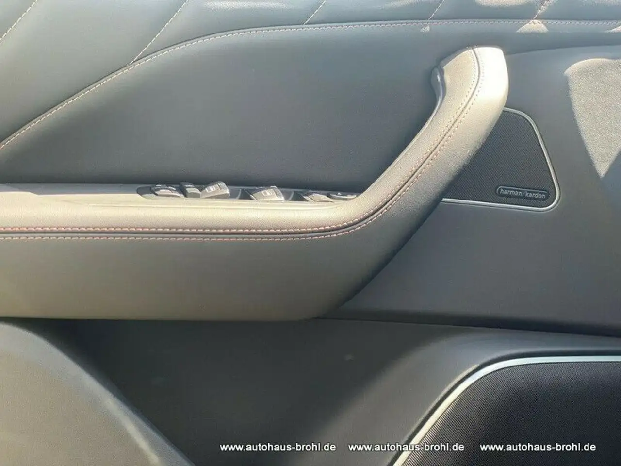 Maserati Levante 2021 — фото 14