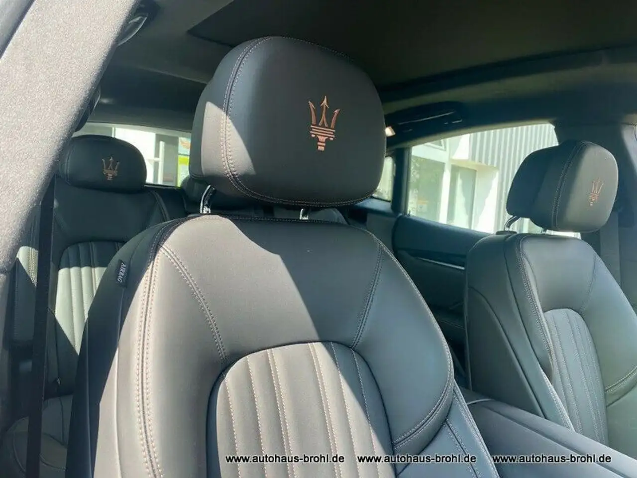 Maserati Levante 2021 — фото 11