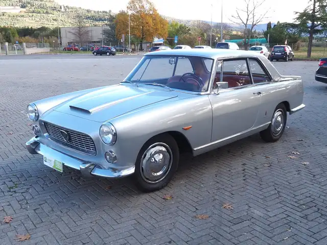 Lancia Flaminia 1960 prima serie coupe restauro completo