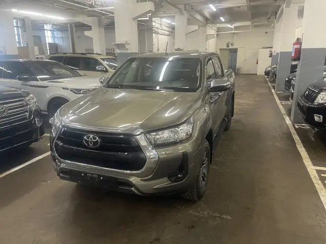 Toyota Hilux