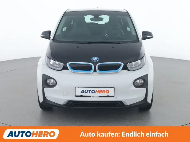 BMW I3 view 9
