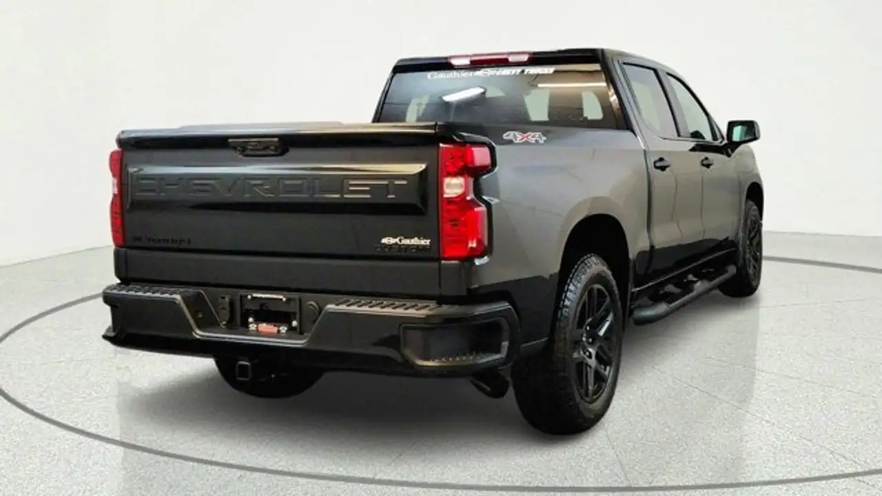 Chevrolet Silverado 1500 снимка Chevrolet Silverado 1500
