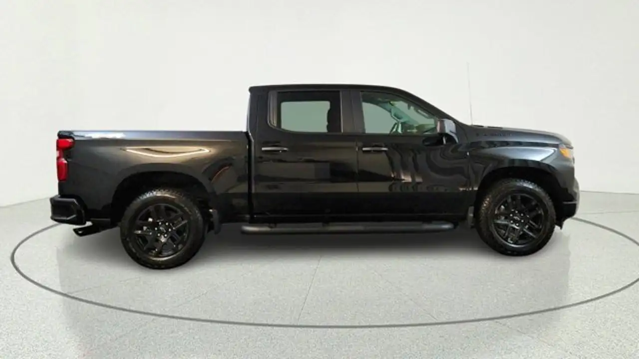 Chevrolet Silverado 1500 снимка Chevrolet Silverado 1500