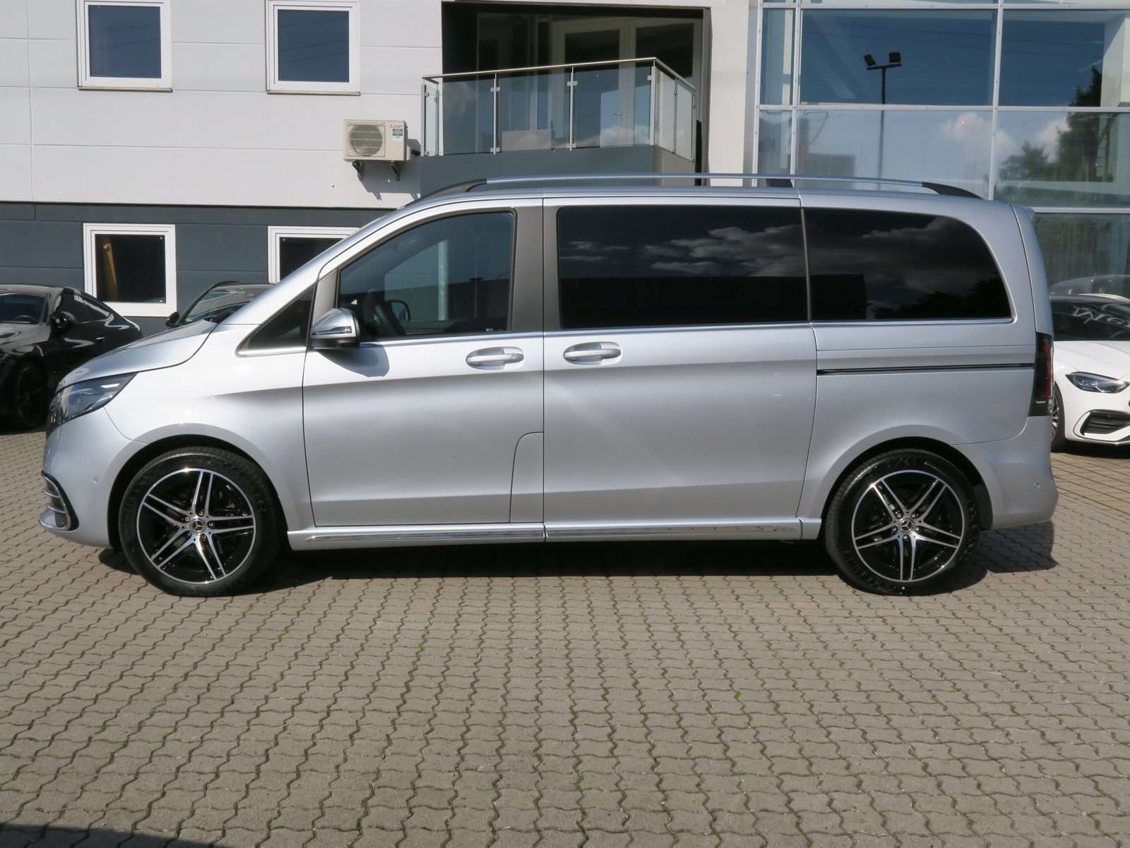 Mercedes-Benz V 300