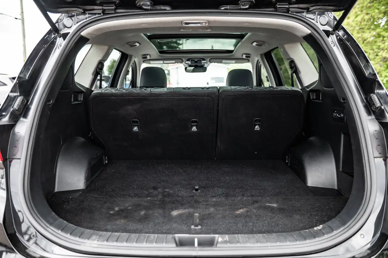 Hyundai SANTA FE снимка Hyundai SANTA FE